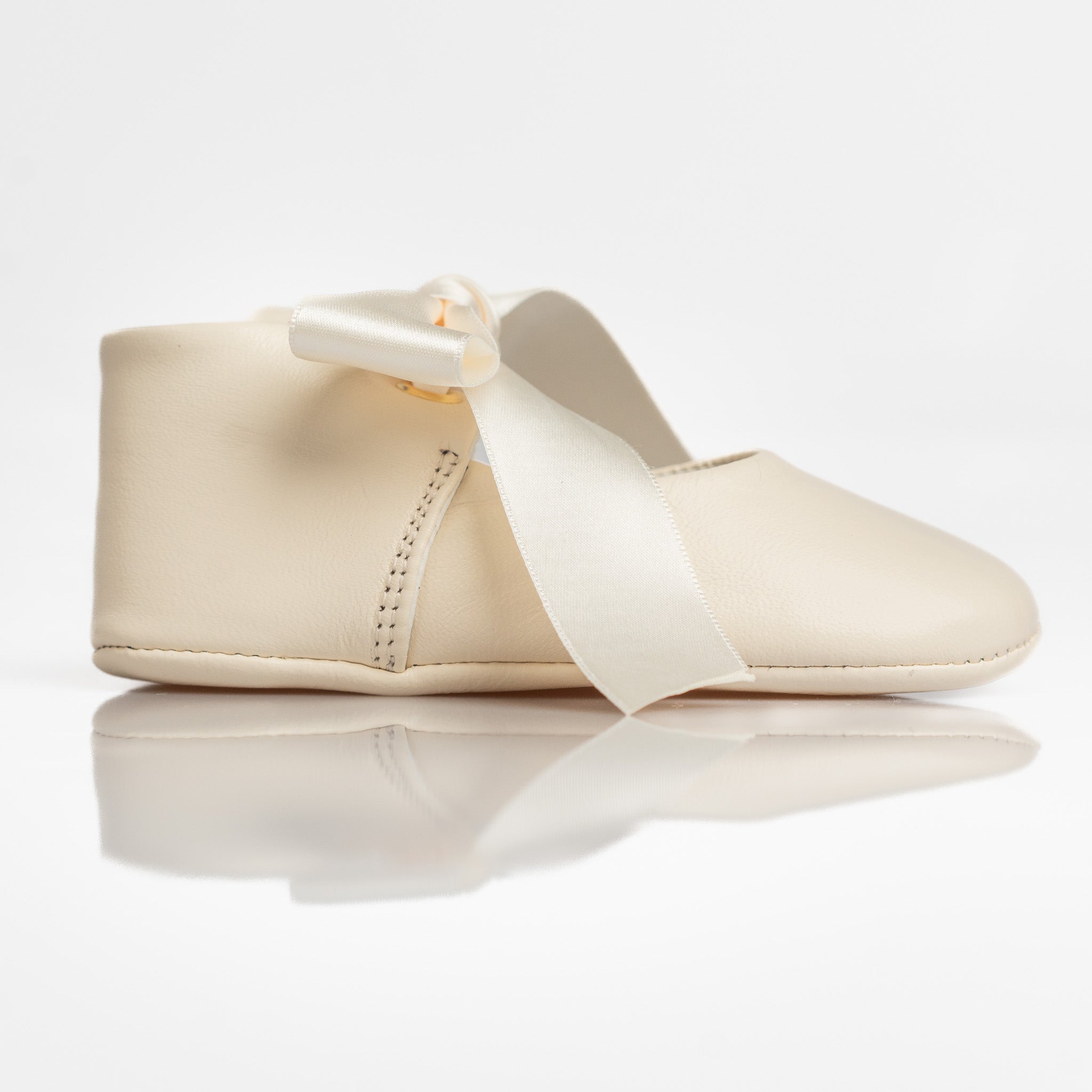 Baby Ivory Leather Mary Jane Pram Shoes with Satin Bow