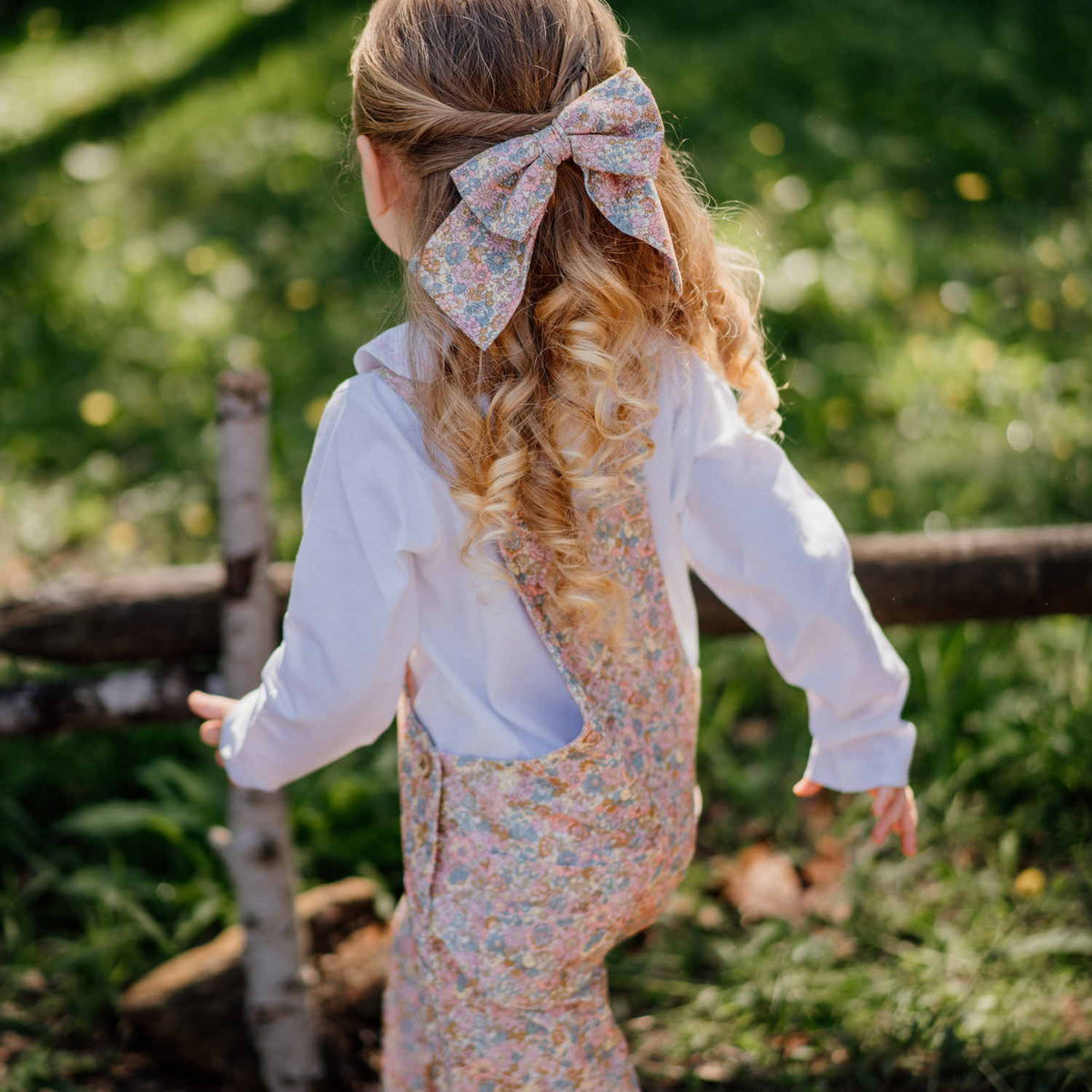 Girl Nell Annie & May Liberty Cord Large Bow Clip