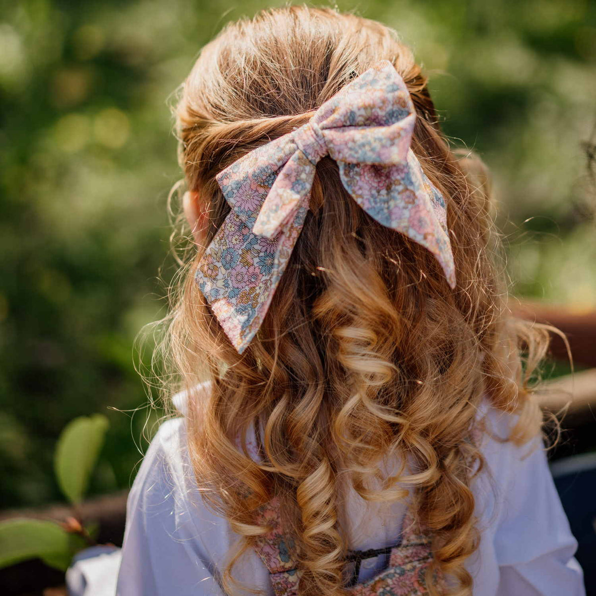 Girl Nell Annie & May Liberty Cord Large Bow Clip