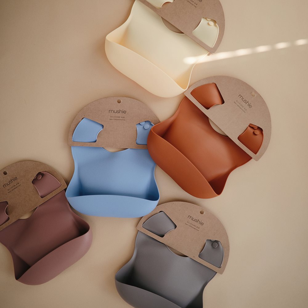 Mushie Silicone Bib Crowns