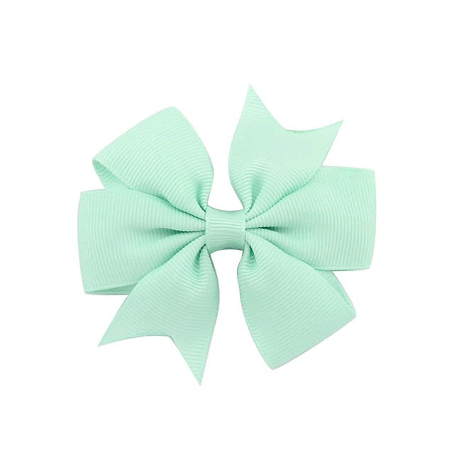 Aqua Bow Clip