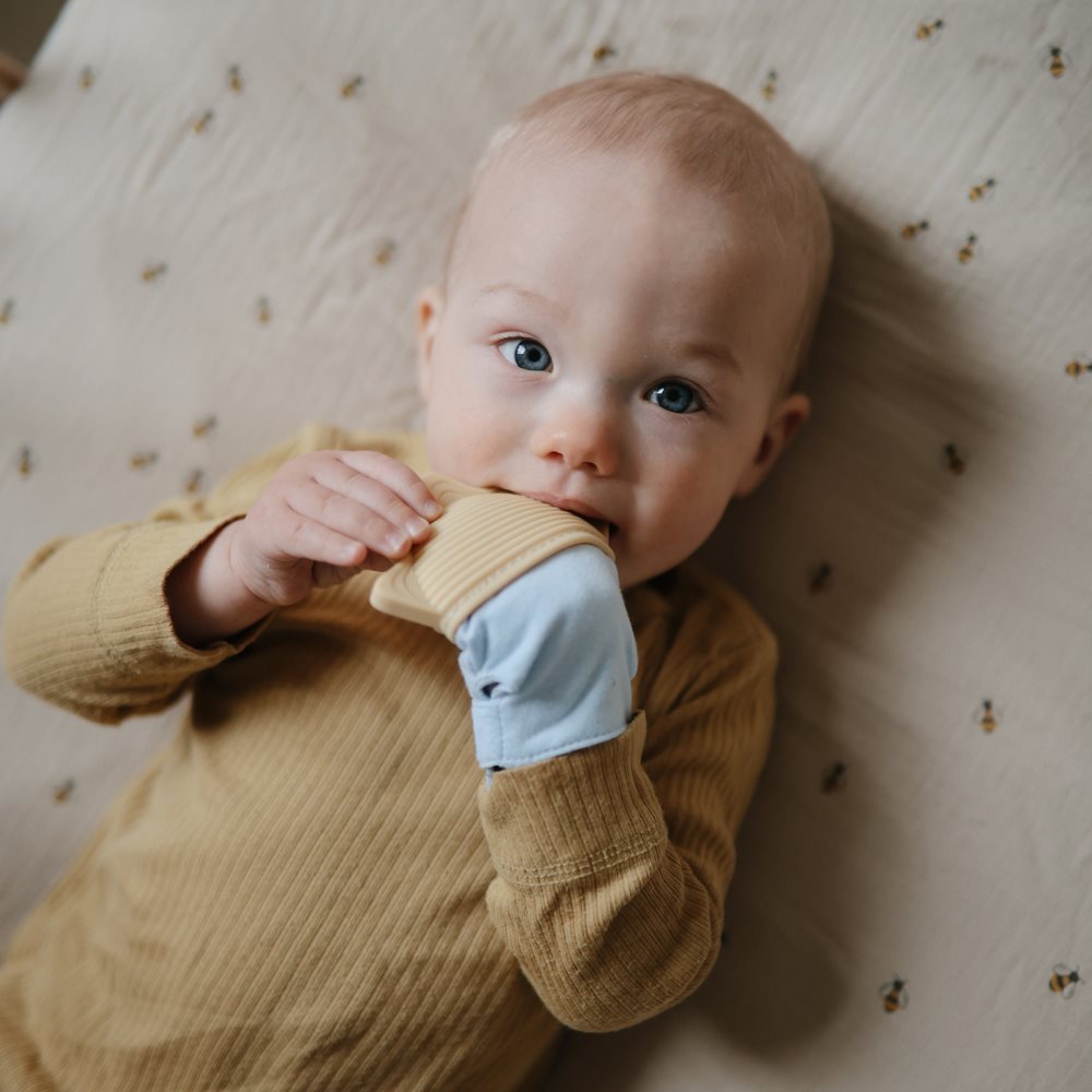 Mushie Teething Mitten Sun