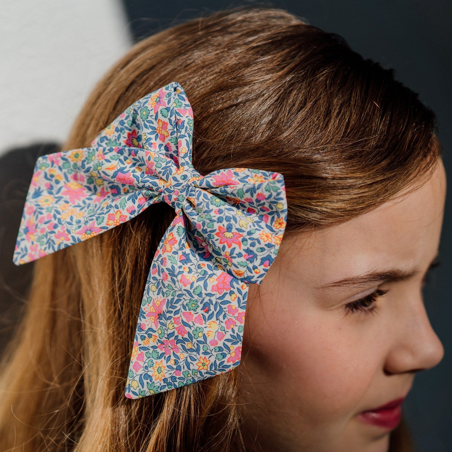 Girl Clarissa Liberty Long Bow Clip