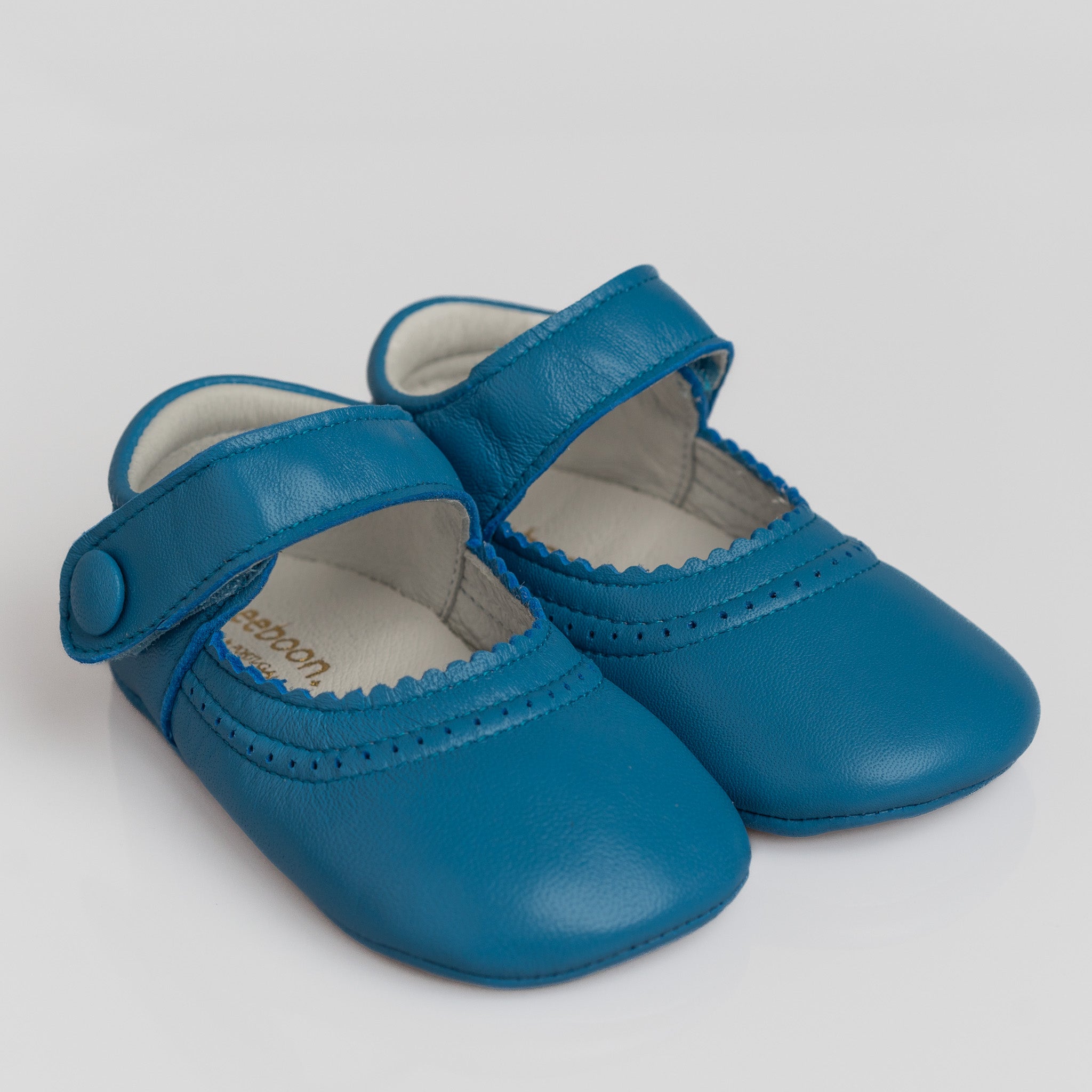 Baby Blue Leather Mary Jane Pram Shoes