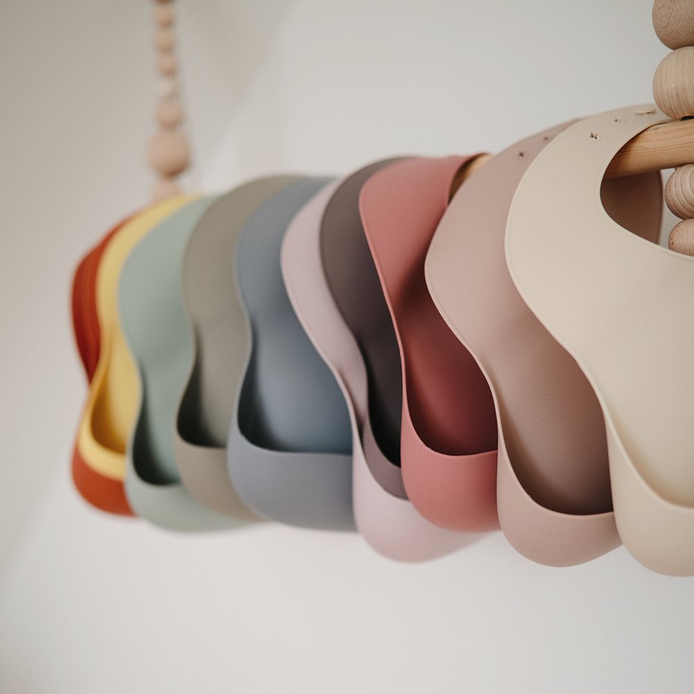 Mushie Silicone Bib Blush